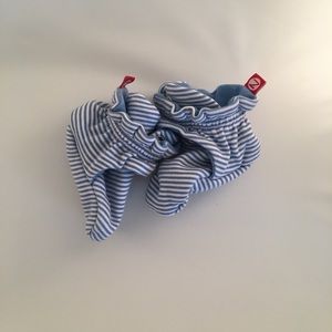 Zutano baby booties. 6 Months